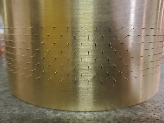 Cold overwapping needles